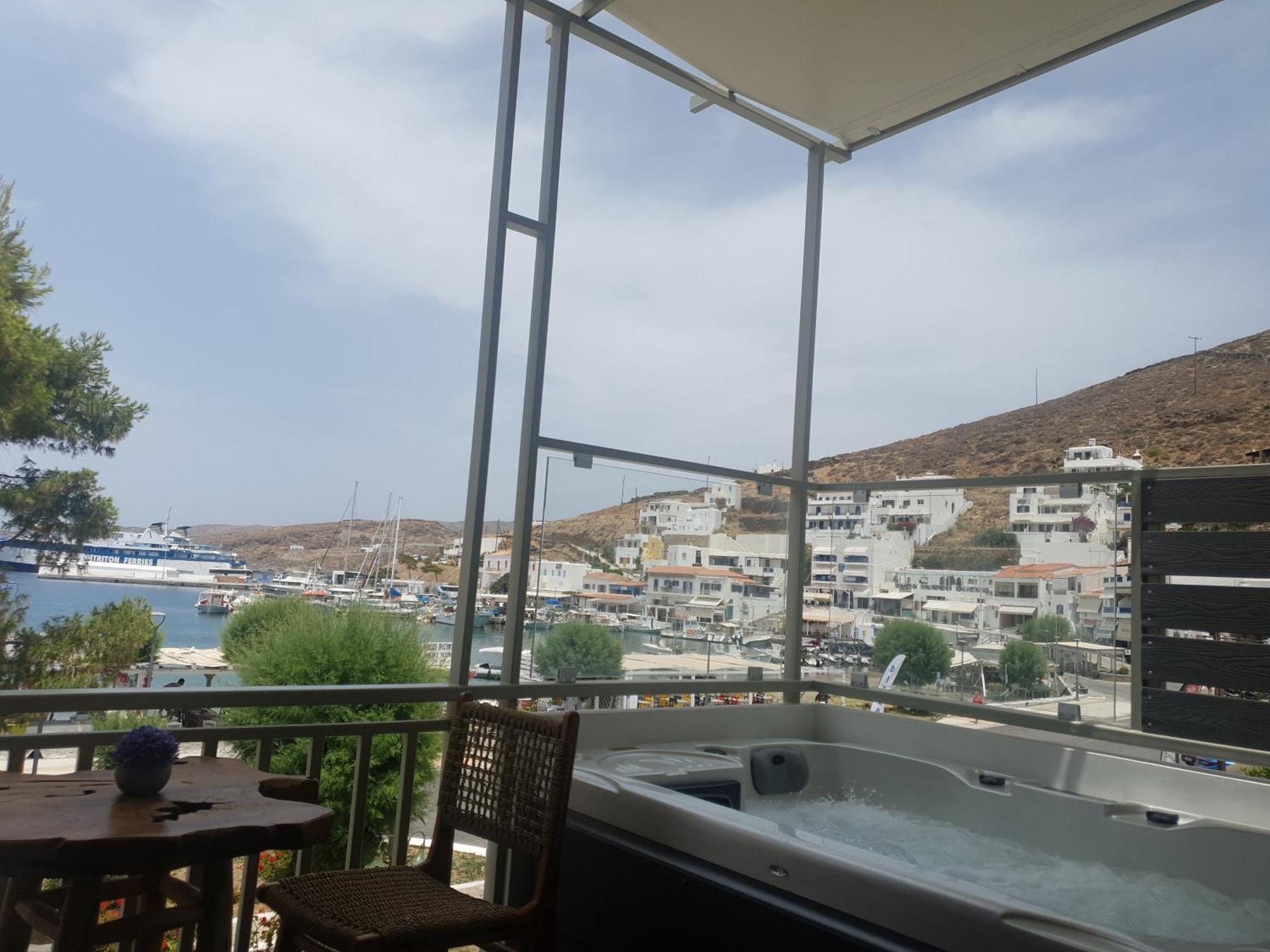 Sapphire Kythnos Suites Mérihasz Kültér fotó